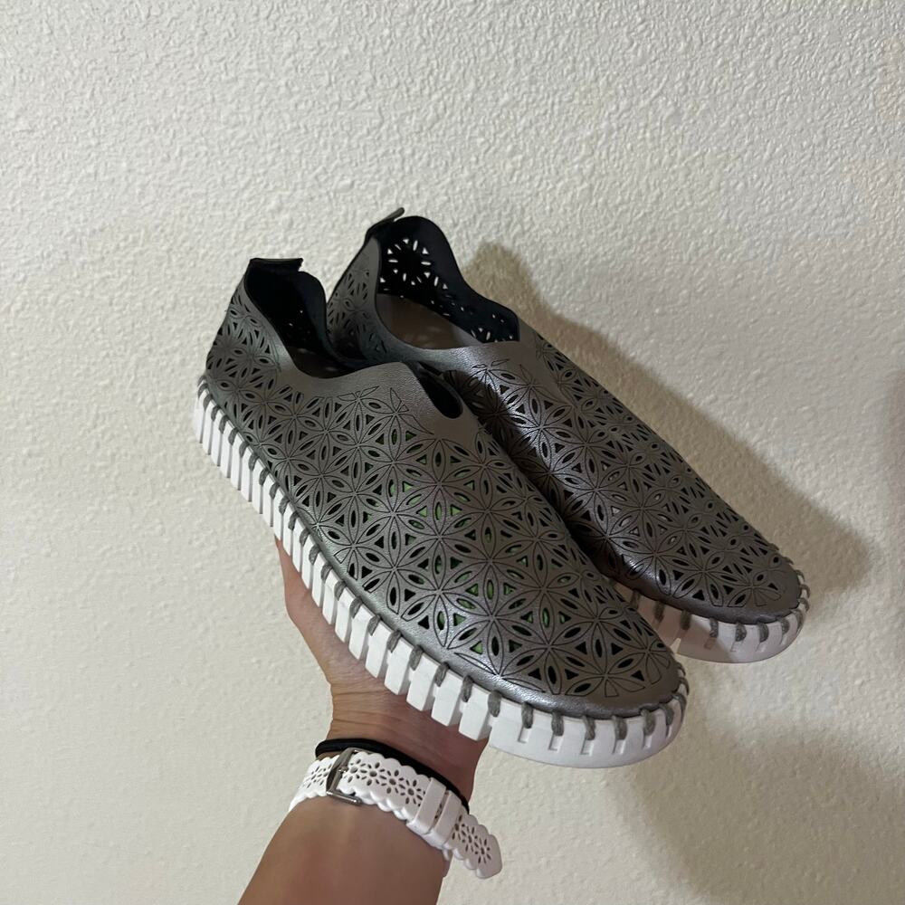 Ilse Jacobsen Womens 41 gunmetal gray tulip Perforated Slip On Sneakers